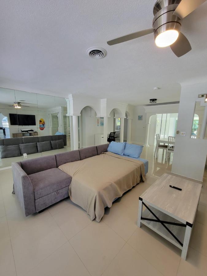 Villa Luxury Tropical Oasis! Huge Saltwater Pool! 1 Mile To Beach! Fort Lauderdale Exterior foto